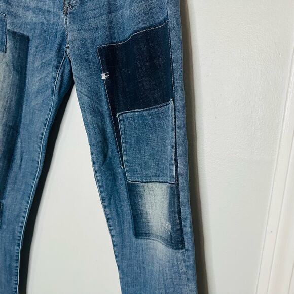 TOMMY HILFIGER Women's Medium Wash Patchwork Y2K Boyfriend Denim Jeans Size 8 - Picture 3 of 13